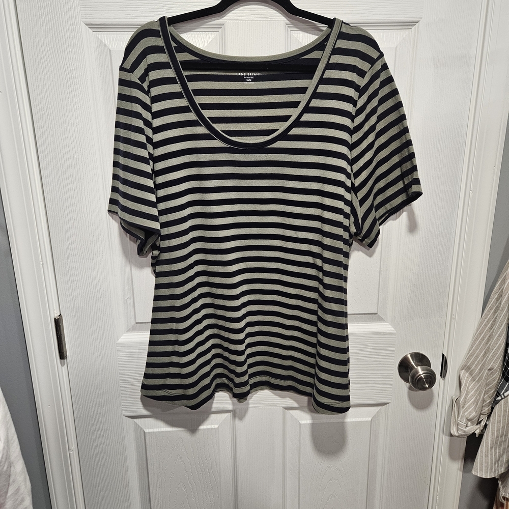 Lane Bryant Black and Gray Striped Short Sleeve Top